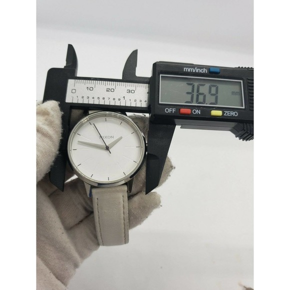 Nixon Moving Out Kengsington Watch main image 8